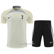 Chandal del Tottenham Hotspur Manga Corta 2022-2023 Beige - Pantalon Corto